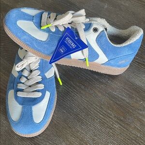 Verbenas Sneakers Blue Suede NWT Size 8.5/EU 39